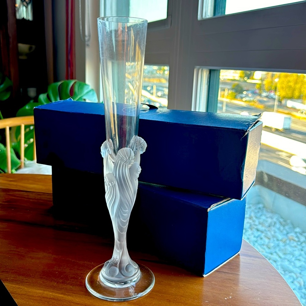 Erté Crystal Champagne Flutes Majestique A Pair (2)